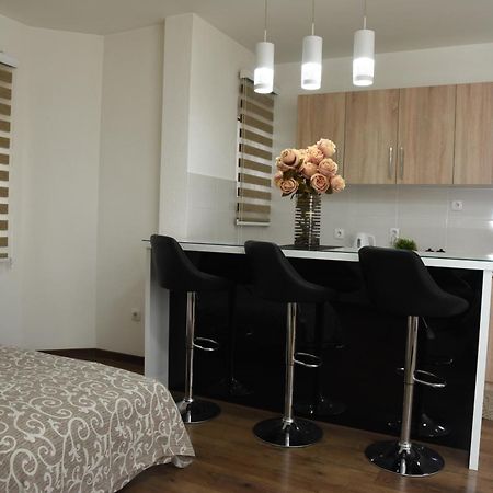 Apartmani Sofronic Loznica 2 Екстер'єр фото