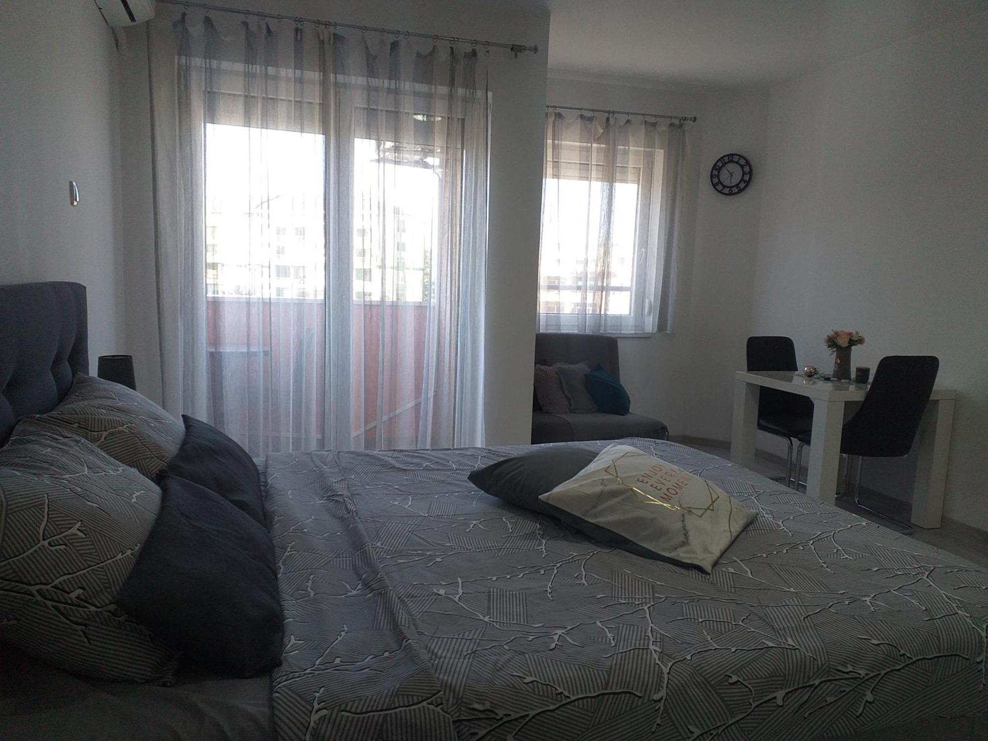 Apartmani Sofronic Loznica 2 Екстер'єр фото